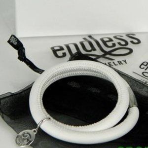 ENDLESS White Dble Sterling CANCER Charm Bracelet